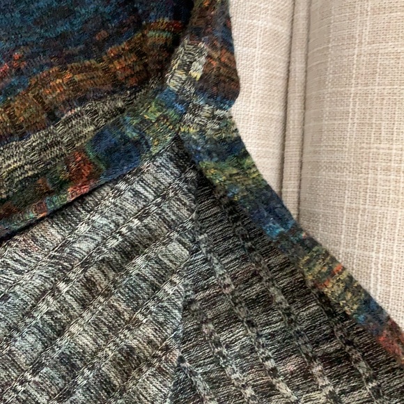 Long Dress - Picture 5 of 8